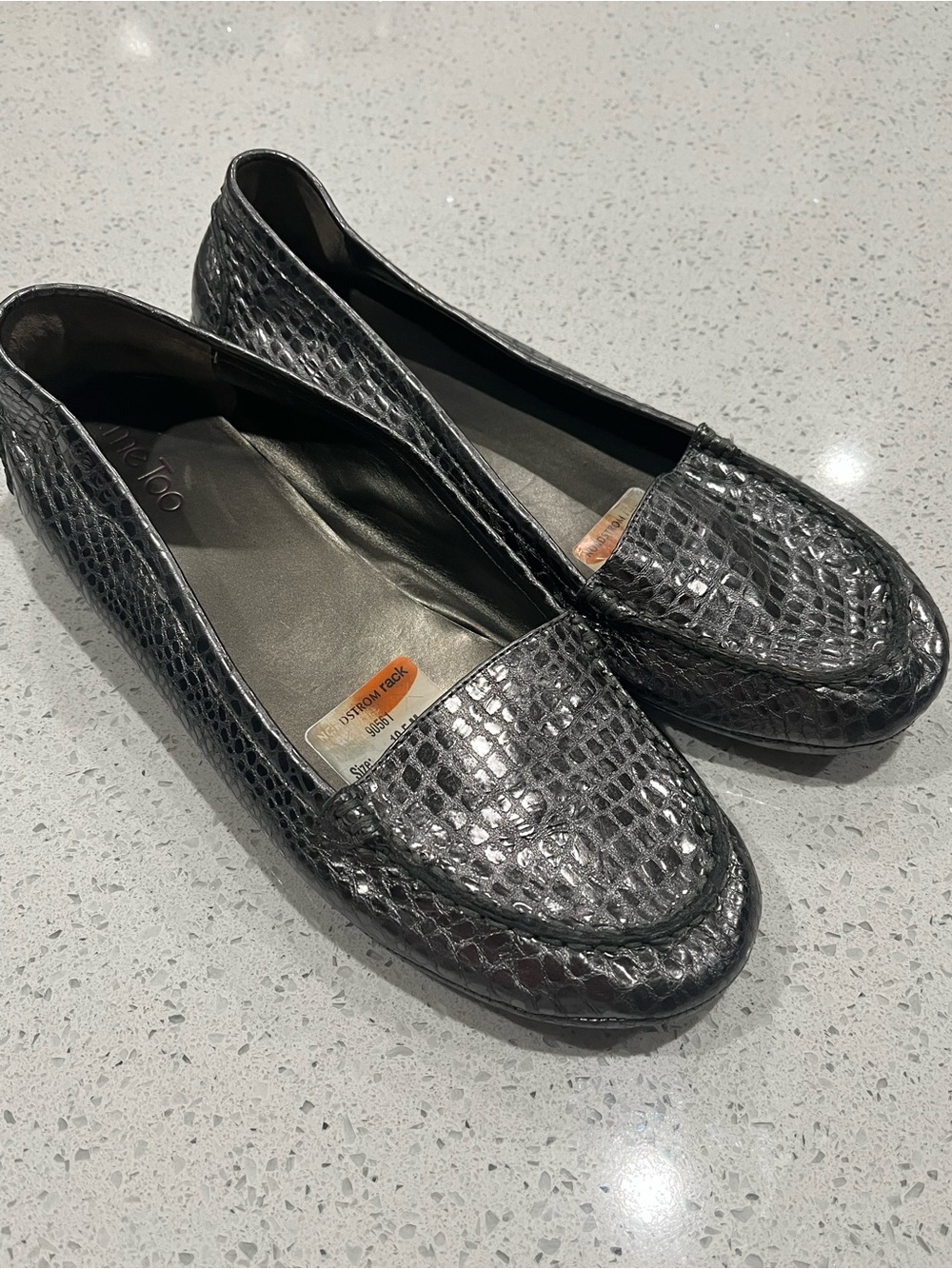 Me Too Women's Flat Leather Driving Shoes Metallic Snakeskin Print Size 10.5M